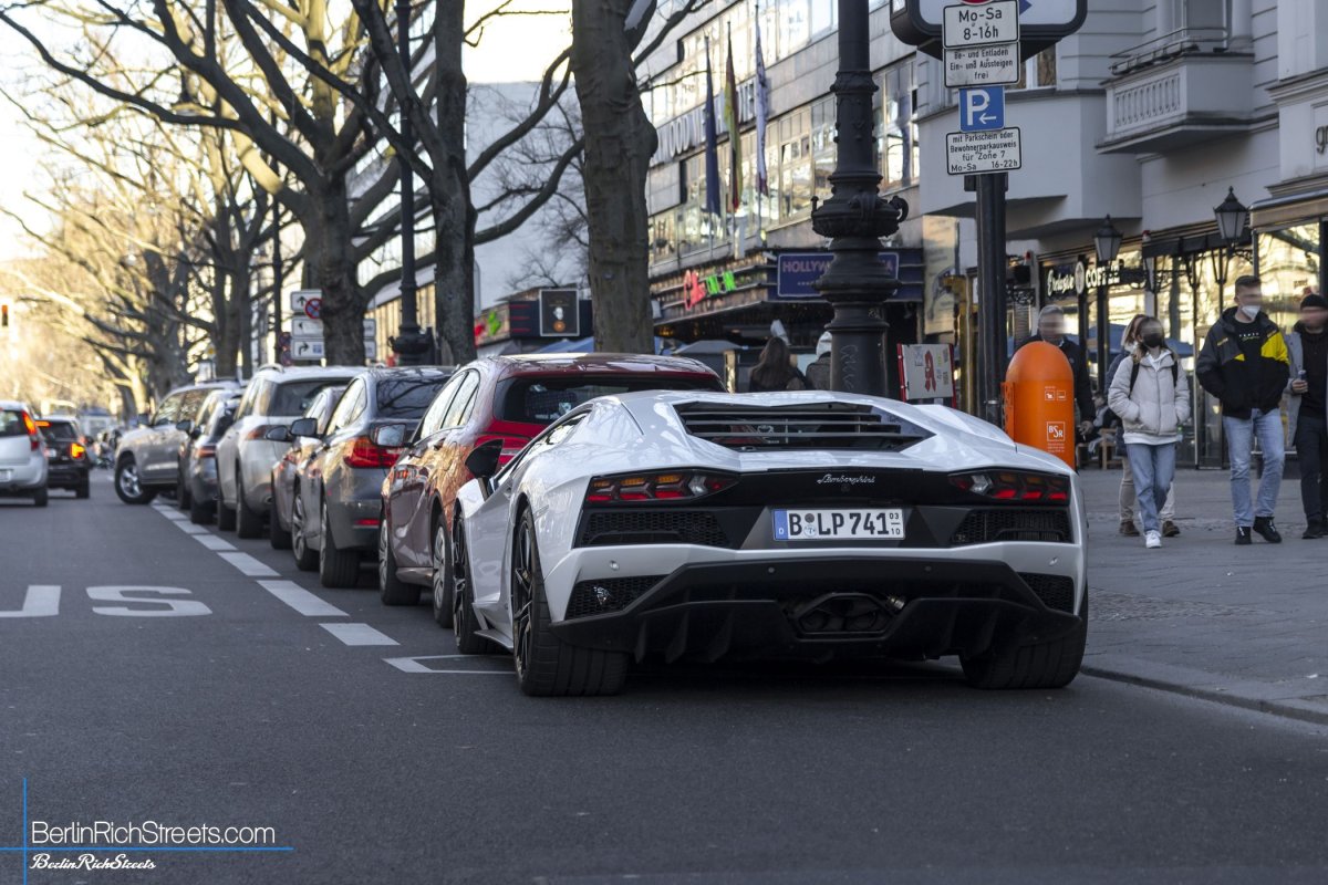 Lamborghini Aventador S LP740-4 spotted in Berlin — BerlinRichStreets