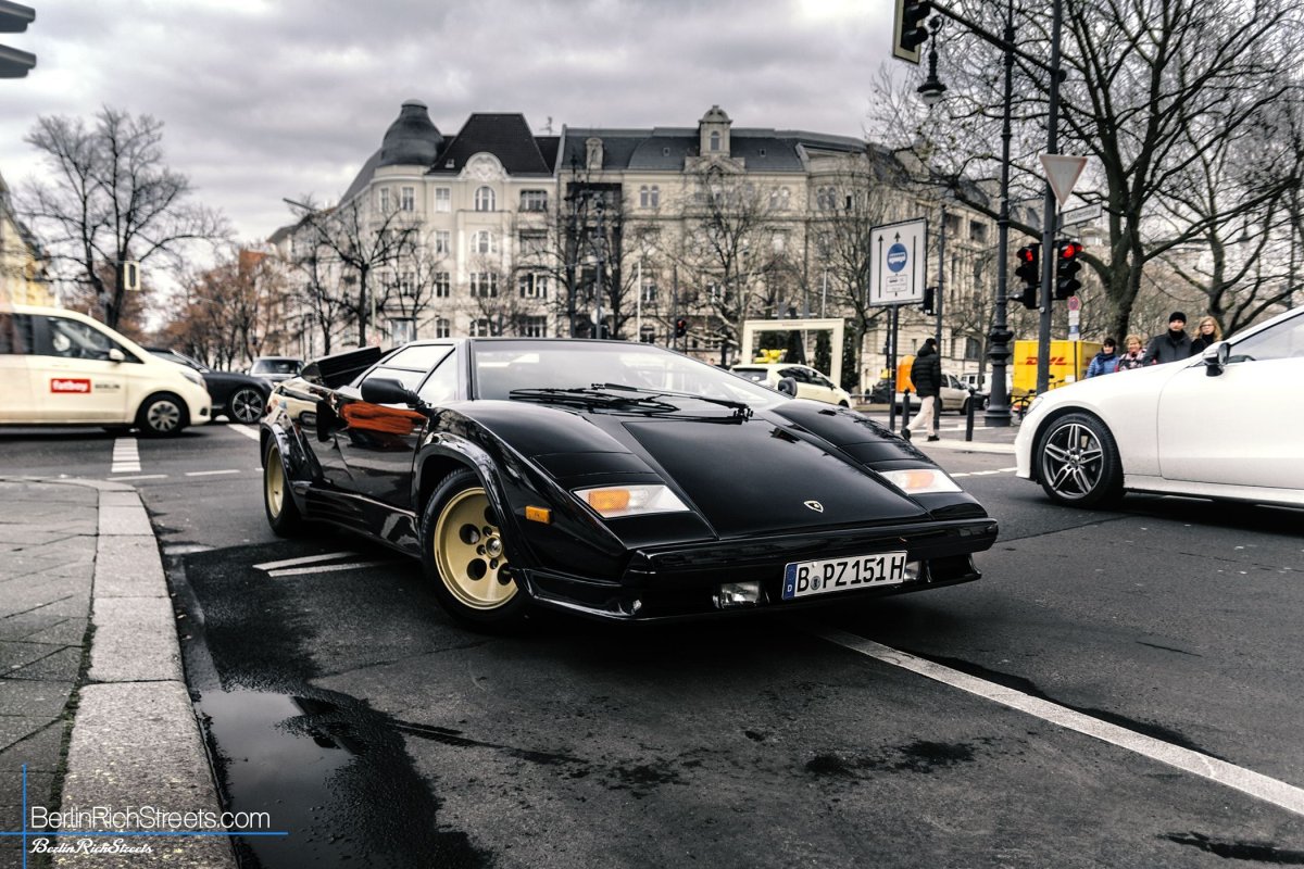 Lamborghini Countach LP5000 Quattrovalvole spotted in Berlin — BerlinRichStreets