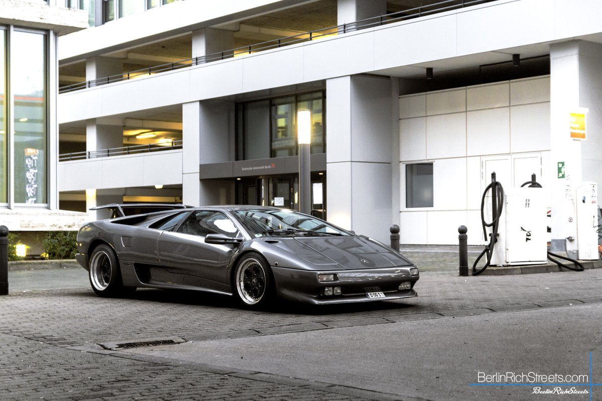 Lamborghini Diablo spotted in Berlin — BerlinRichStreets