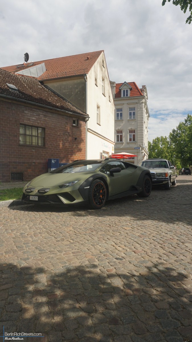 Lamborghini Huracán LP610-4 Sterrato spotted in Werder (Havel) — BerlinRichStreets