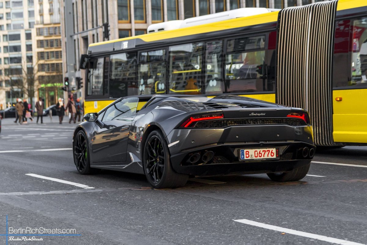 Lamborghini Huracán LP610-4 Spyder spotted in Berlin — BerlinRichStreets