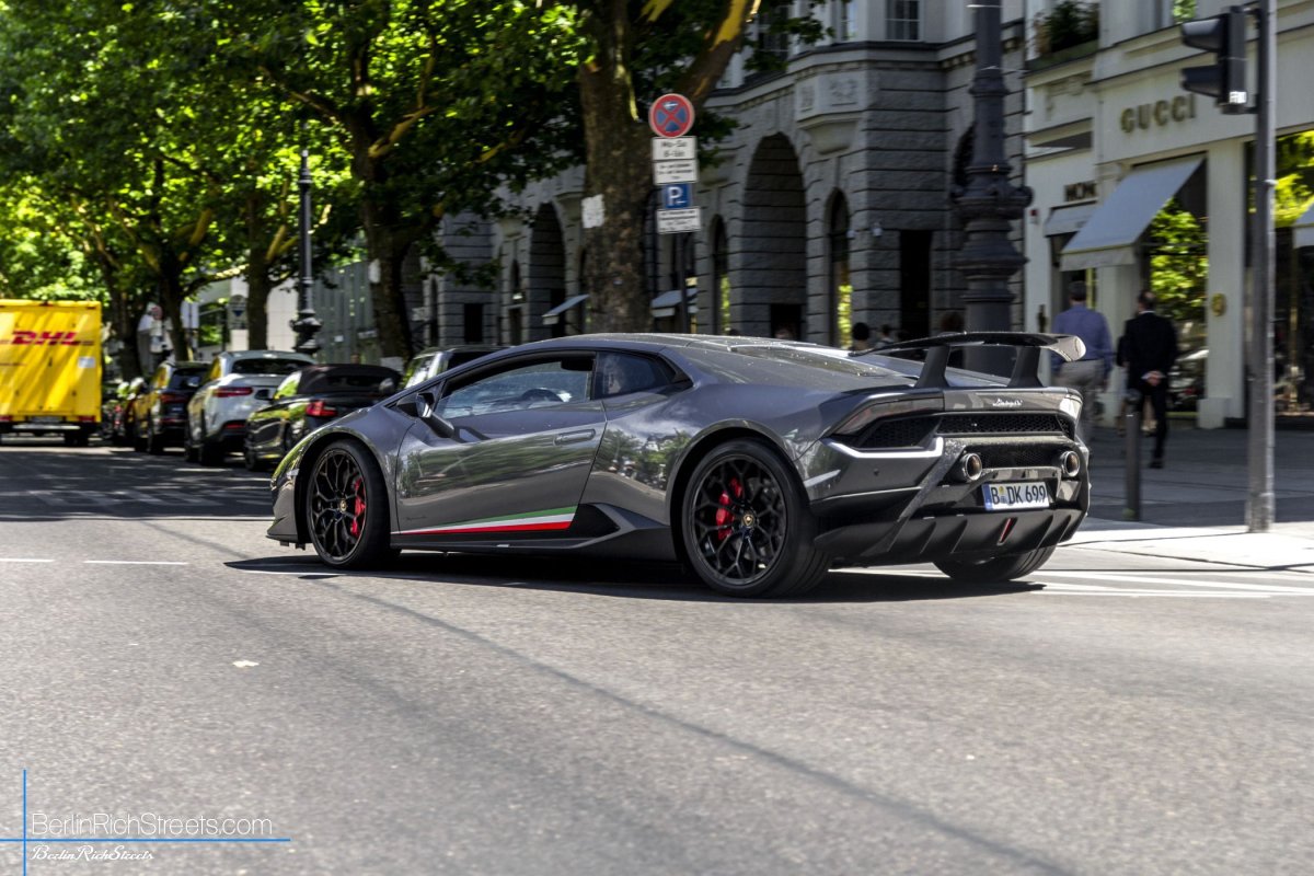 Lamborghini Huracán LP640-4 Performante spotted in Berlin — BerlinRichStreets