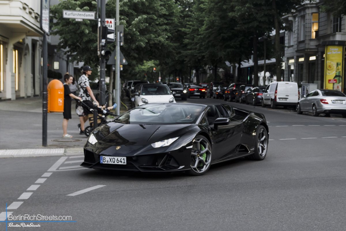 Lamborghini Huracán LP640-4 EVO Spyder spotted in Berlin — BerlinRichStreets