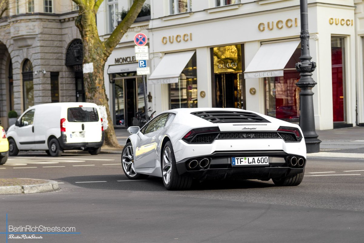 Lamborghini Huracán LP580-2 spotted in Berlin — BerlinRichStreets