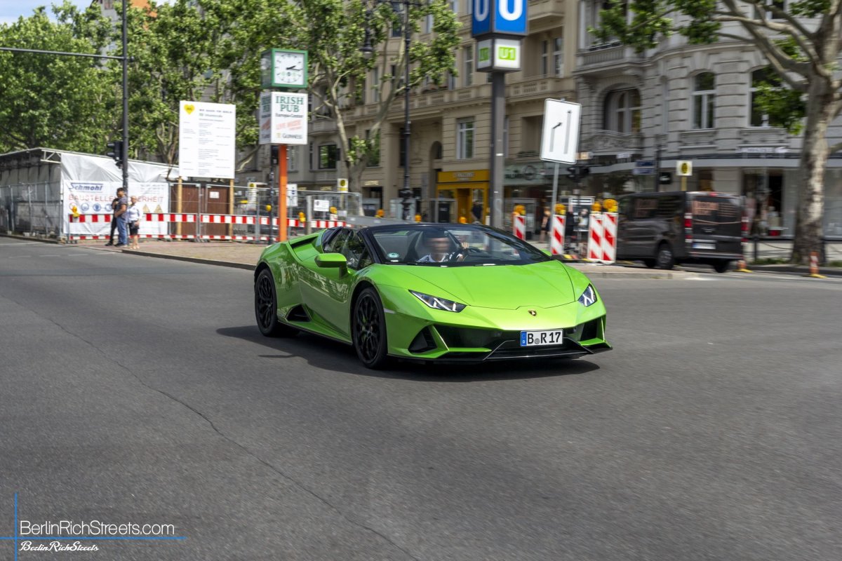 Lamborghini Huracán LP640-4 EVO Spyder spotted in Berlin — BerlinRichStreets