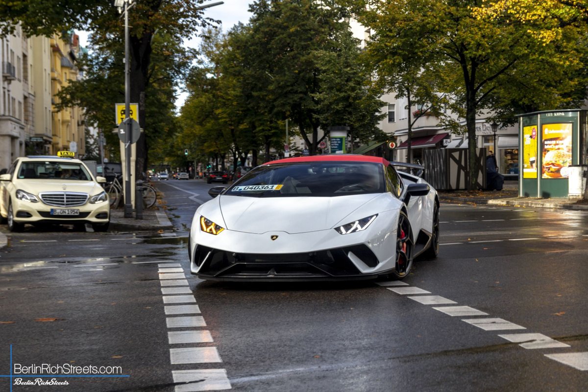Lamborghini Huracán LP640-4 Performante Spyder spotted in Berlin — BerlinRichStreets