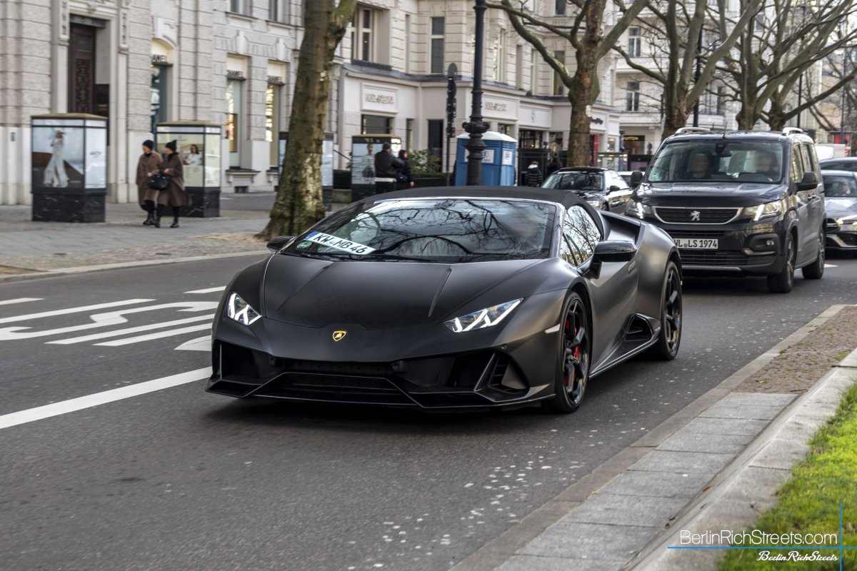 Lamborghini Huracán LP640-4 EVO Spyder spotted in Berlin — BerlinRichStreets