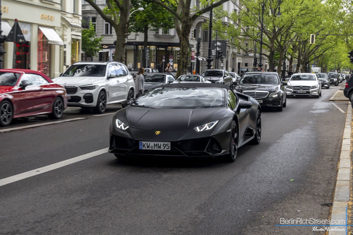 Lamborghini Huracán LP640-4 EVO Spyder spotted in Berlin — BerlinRichStreets