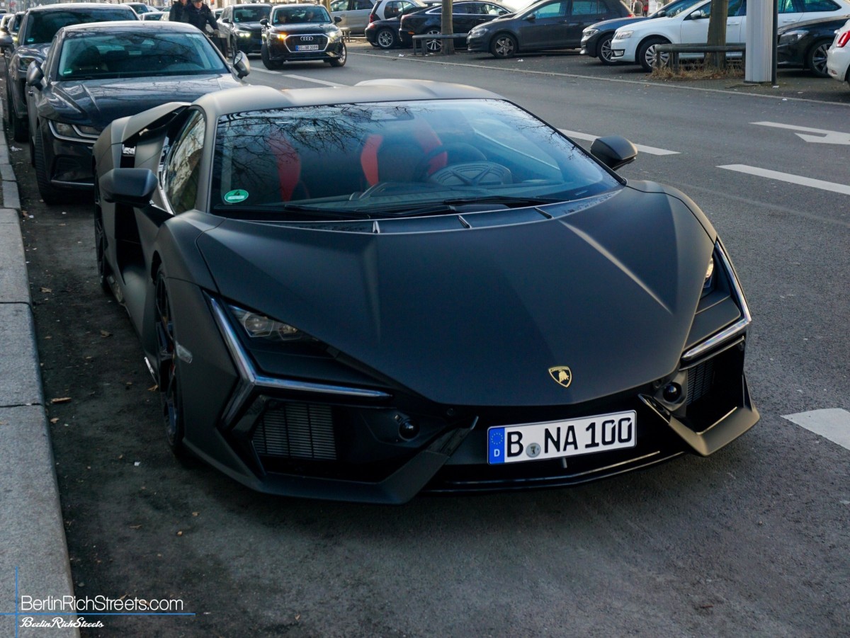 Lamborghini Revuelto spotted in Berlin — BerlinRichStreets
