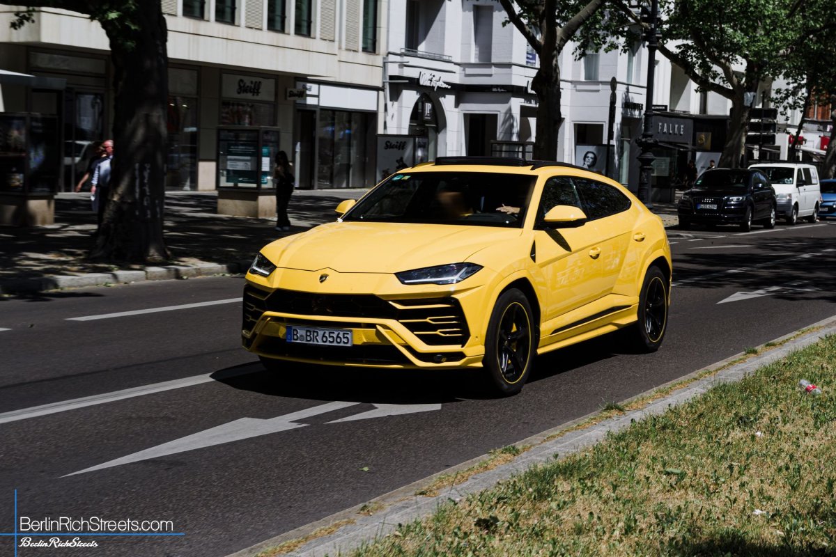 Lamborghini Urus spotted in Berlin — BerlinRichStreets