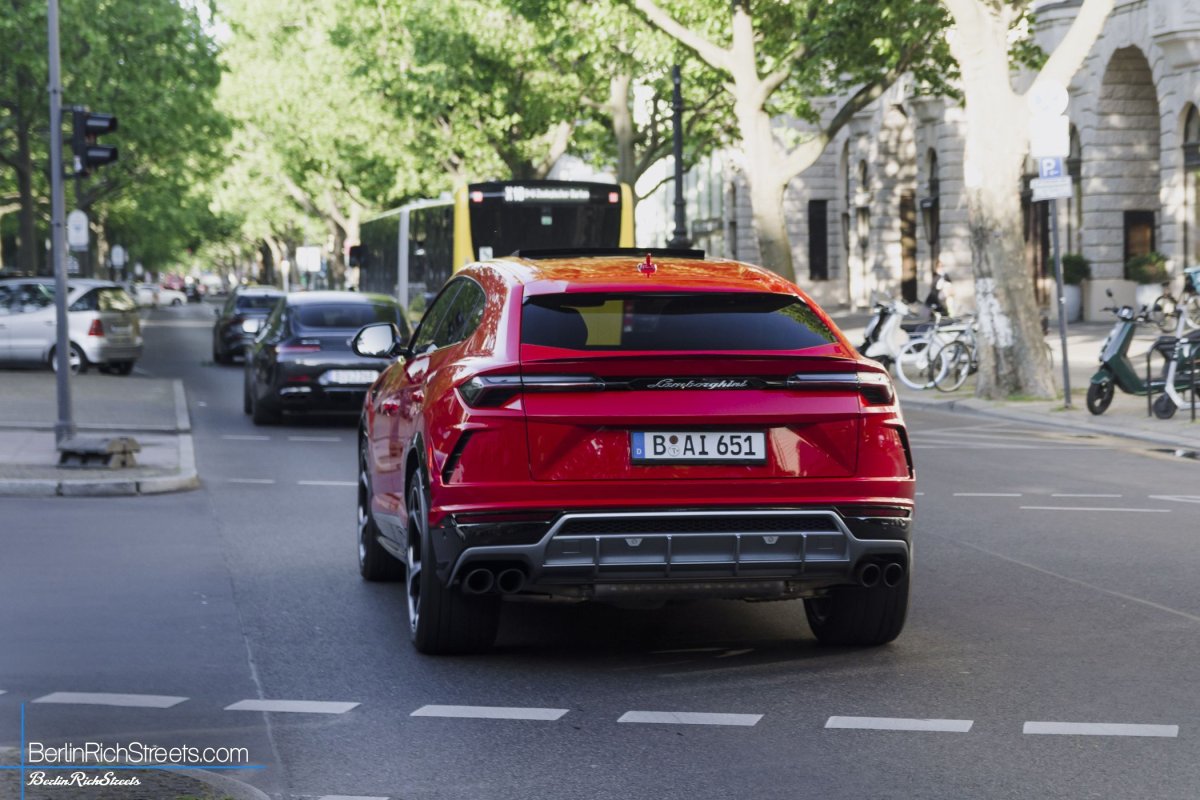 Lamborghini Urus spotted in Berlin — BerlinRichStreets