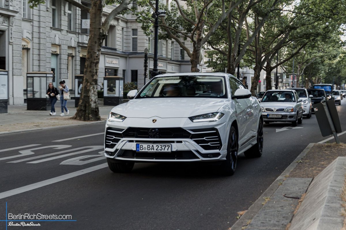 Lamborghini Urus spotted in Berlin — BerlinRichStreets