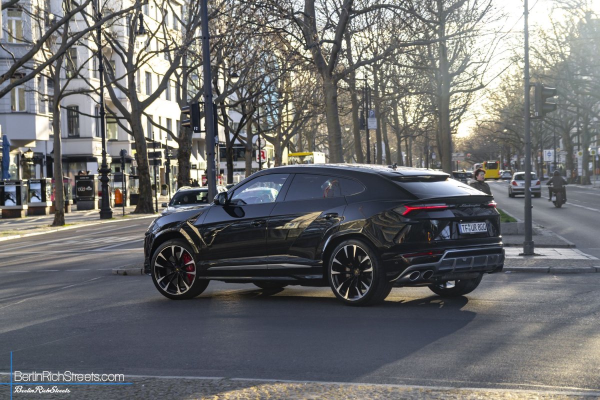 Lamborghini Urus spotted in Berlin — BerlinRichStreets