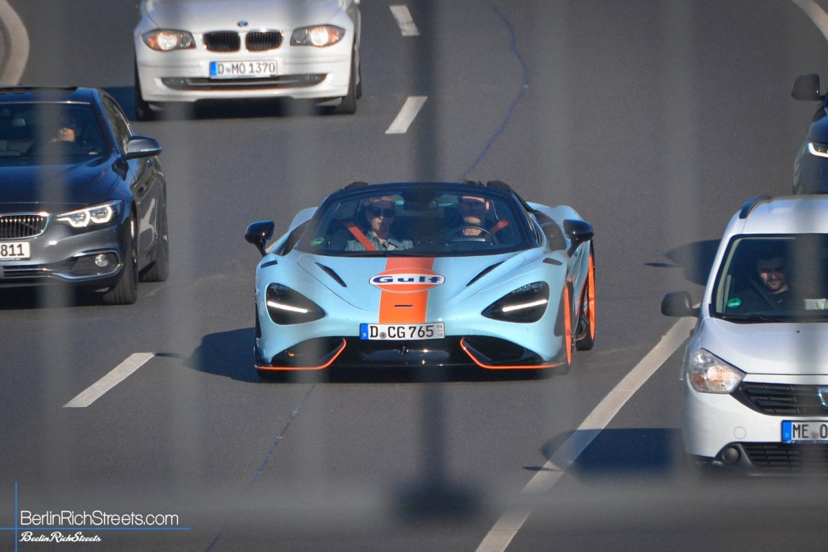 McLaren 765LT Spider spotted in Düsseldorf — BerlinRichStreets