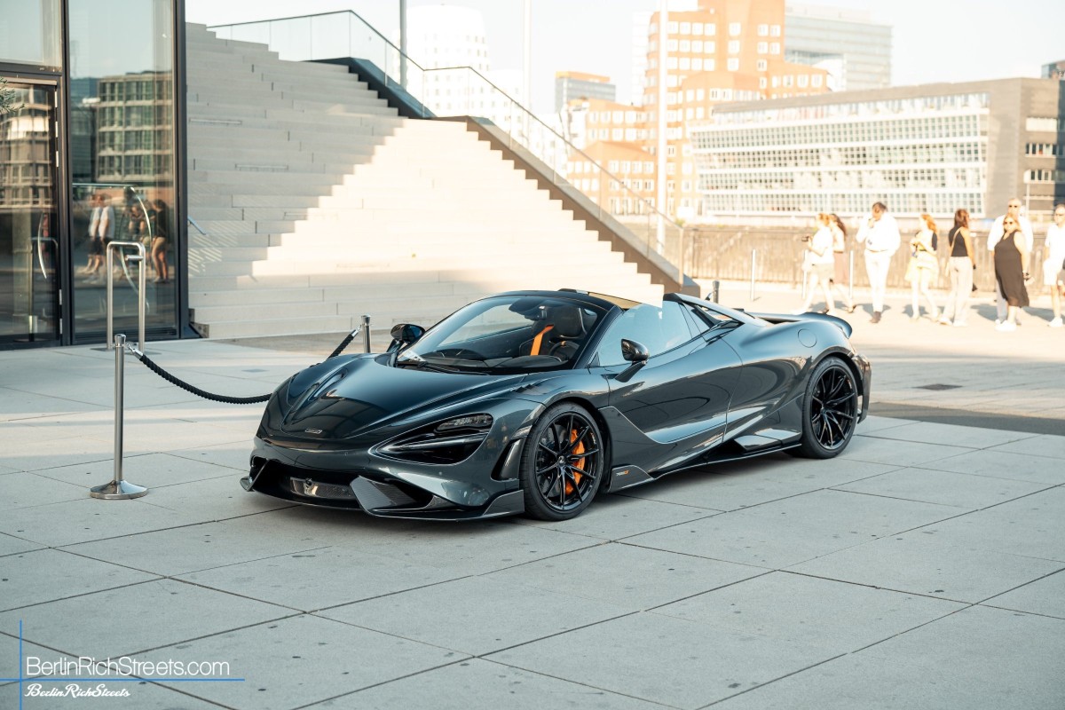McLaren 765LT Spider spotted in Düsseldorf — BerlinRichStreets