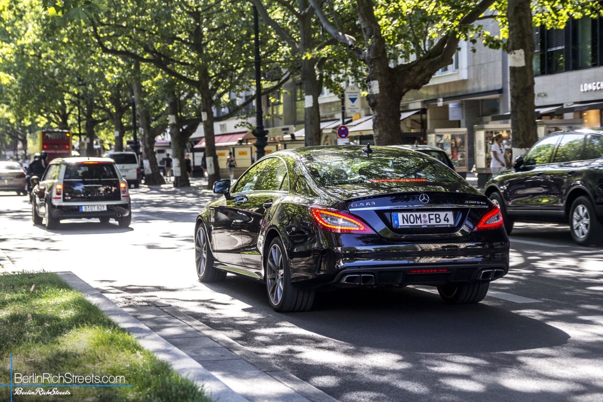 Mercedes-Benz CLS63 AMG (C218) 2014 spotted in Berlin — BerlinRichStreets