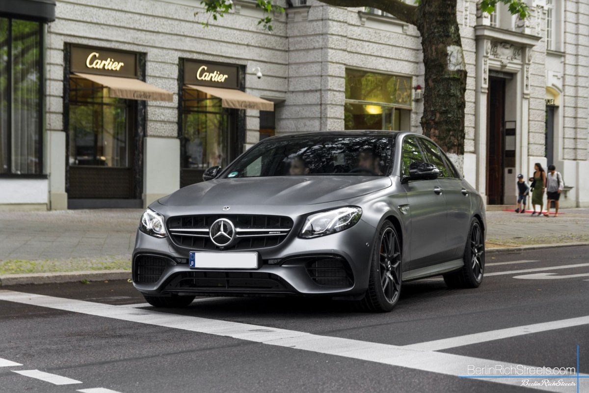 Mercedes-AMG E63 S Edition1 (W213) spotted in Berlin — BerlinRichStreets