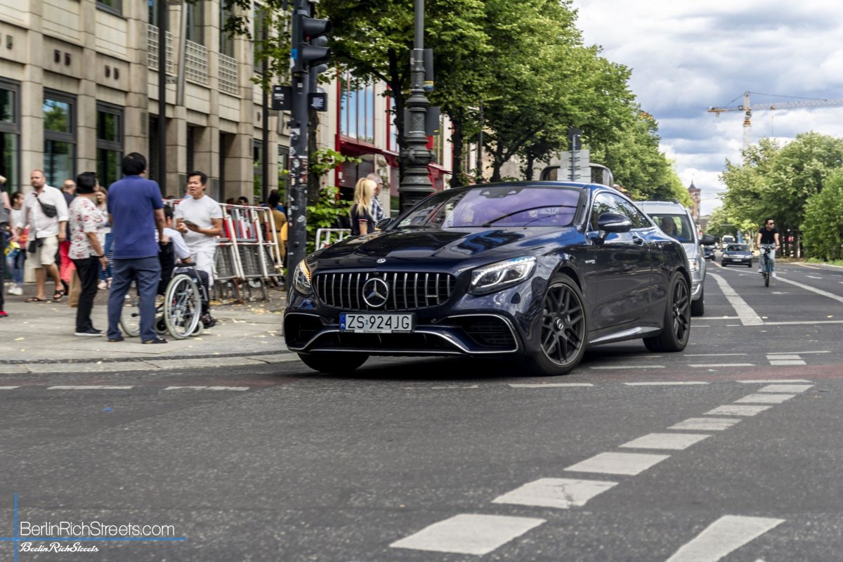 Mercedes-AMG S63 Coupé (C217) 2018 spotted in Berlin — BerlinRichStreets