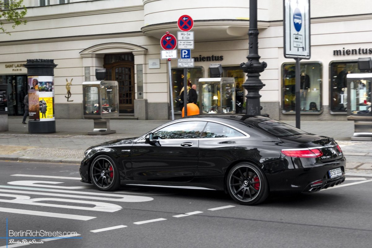 Mercedes-AMG S63 Coupé (C217) spotted in Berlin — BerlinRichStreets