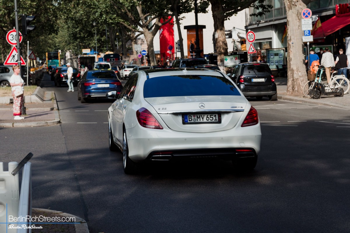 Mercedes-Benz S65 AMG (V222) spotted in Berlin — BerlinRichStreets