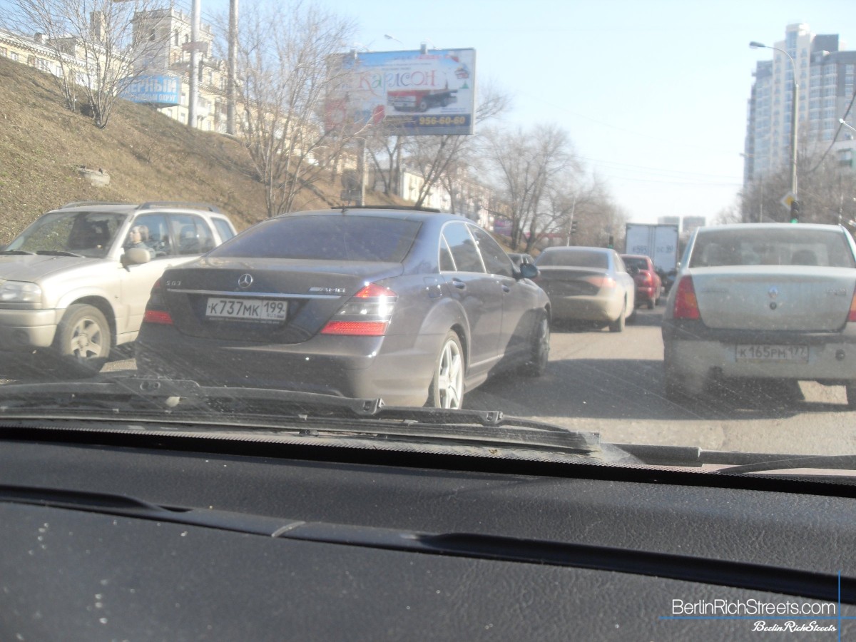 Mercedes-Benz S63 AMG (W221) spotted in Moscow — BerlinRichStreets