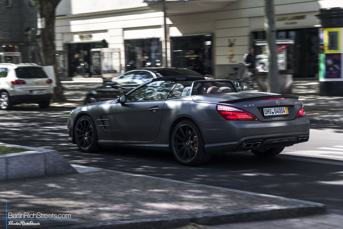 Mercedes-Benz SL63 AMG (R231) spotted in Berlin — BerlinRichStreets