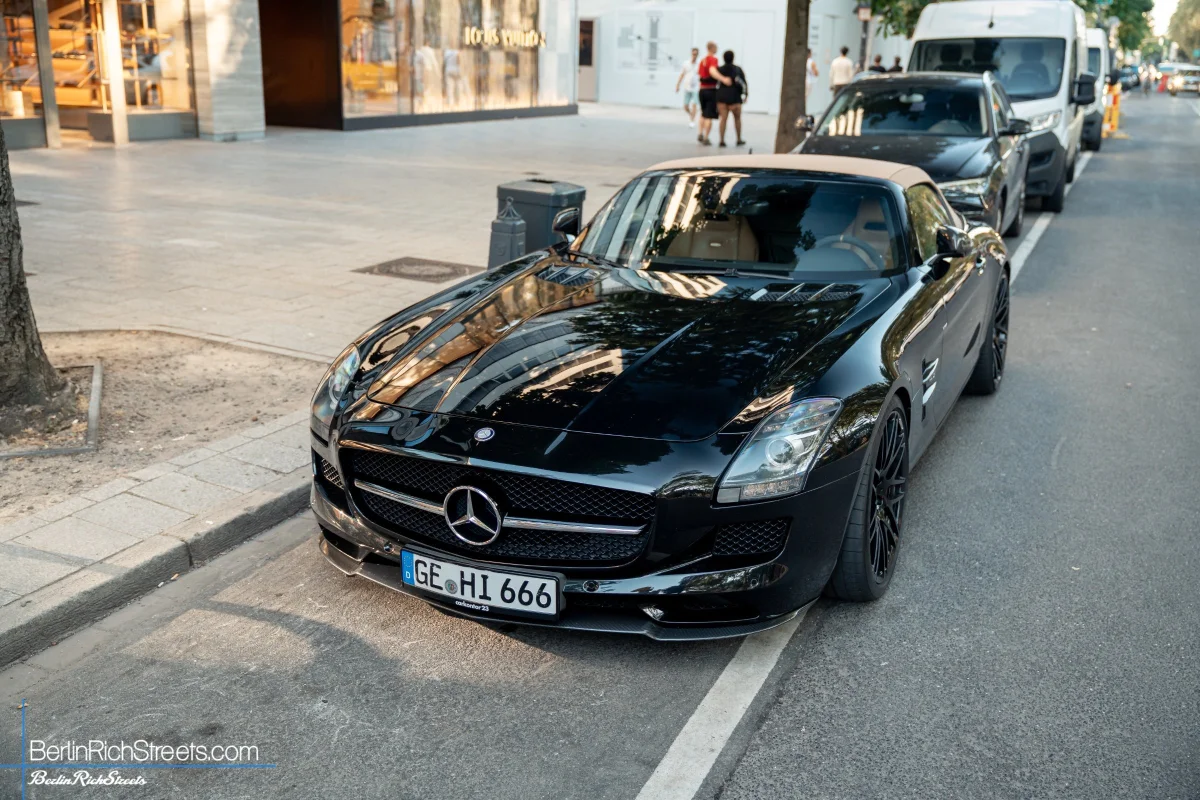 Mercedes-Benz SLS AMG Roadster spotted in Düsseldorf — BerlinRichStreets