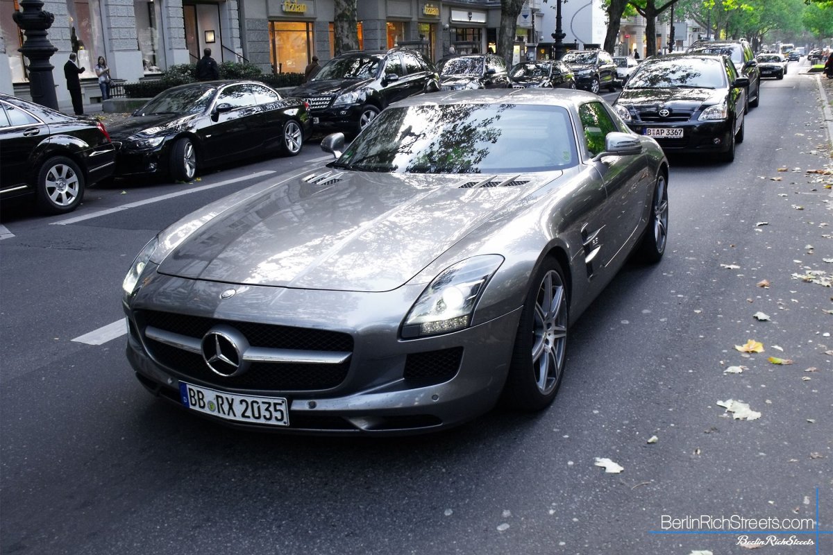 Mercedes-Benz SLS AMG spotted in Berlin — BerlinRichStreets