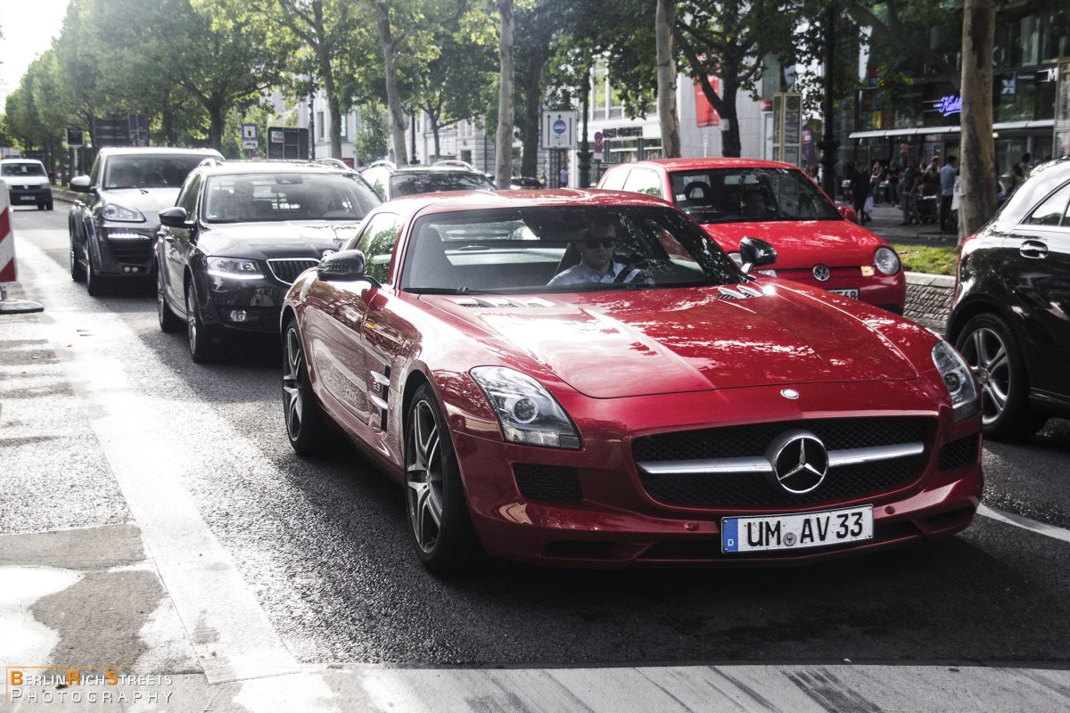 Mercedes-Benz SLS AMG spotted in Berlin — BerlinRichStreets