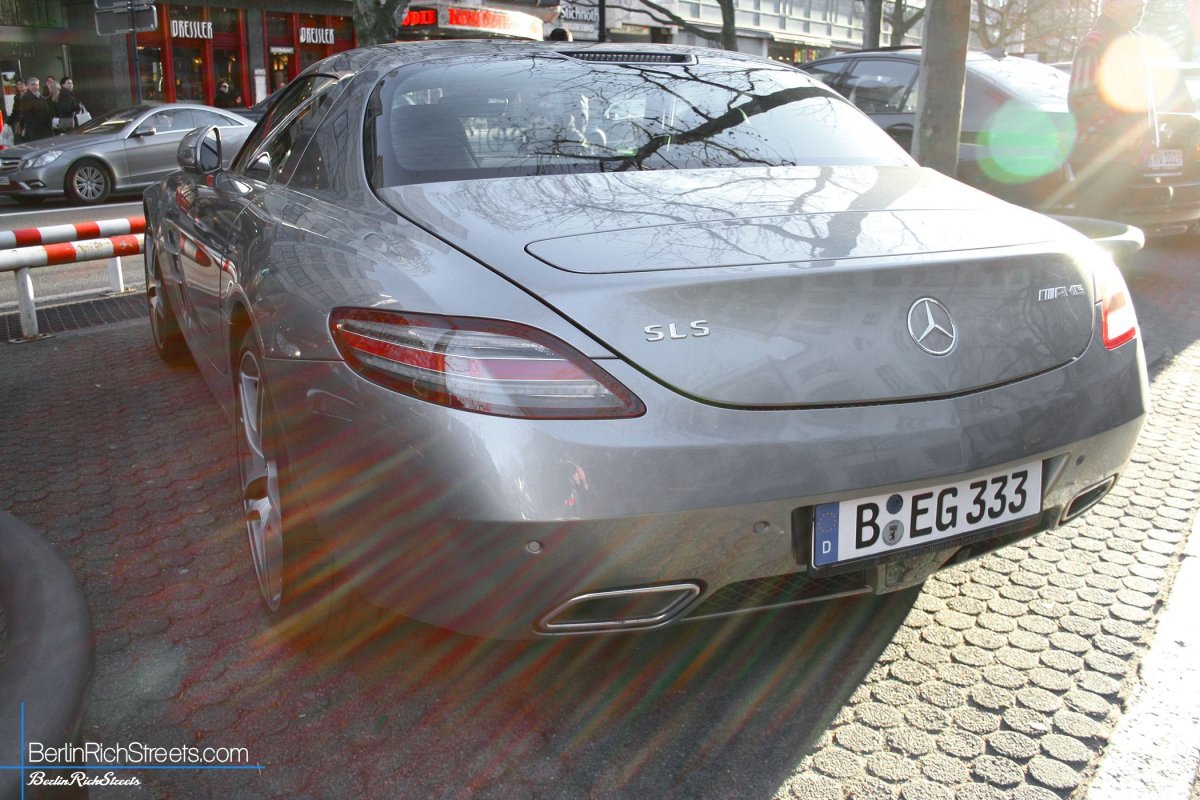 Mercedes-Benz SLS AMG spotted in Berlin — BerlinRichStreets