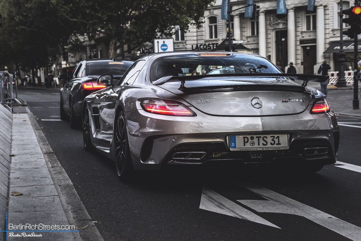 Mercedes-Benz SLS AMG GT spotted in Berlin — BerlinRichStreets