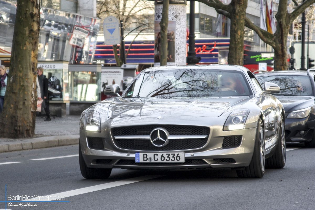 Mercedes-Benz SLS AMG spotted in Berlin — BerlinRichStreets