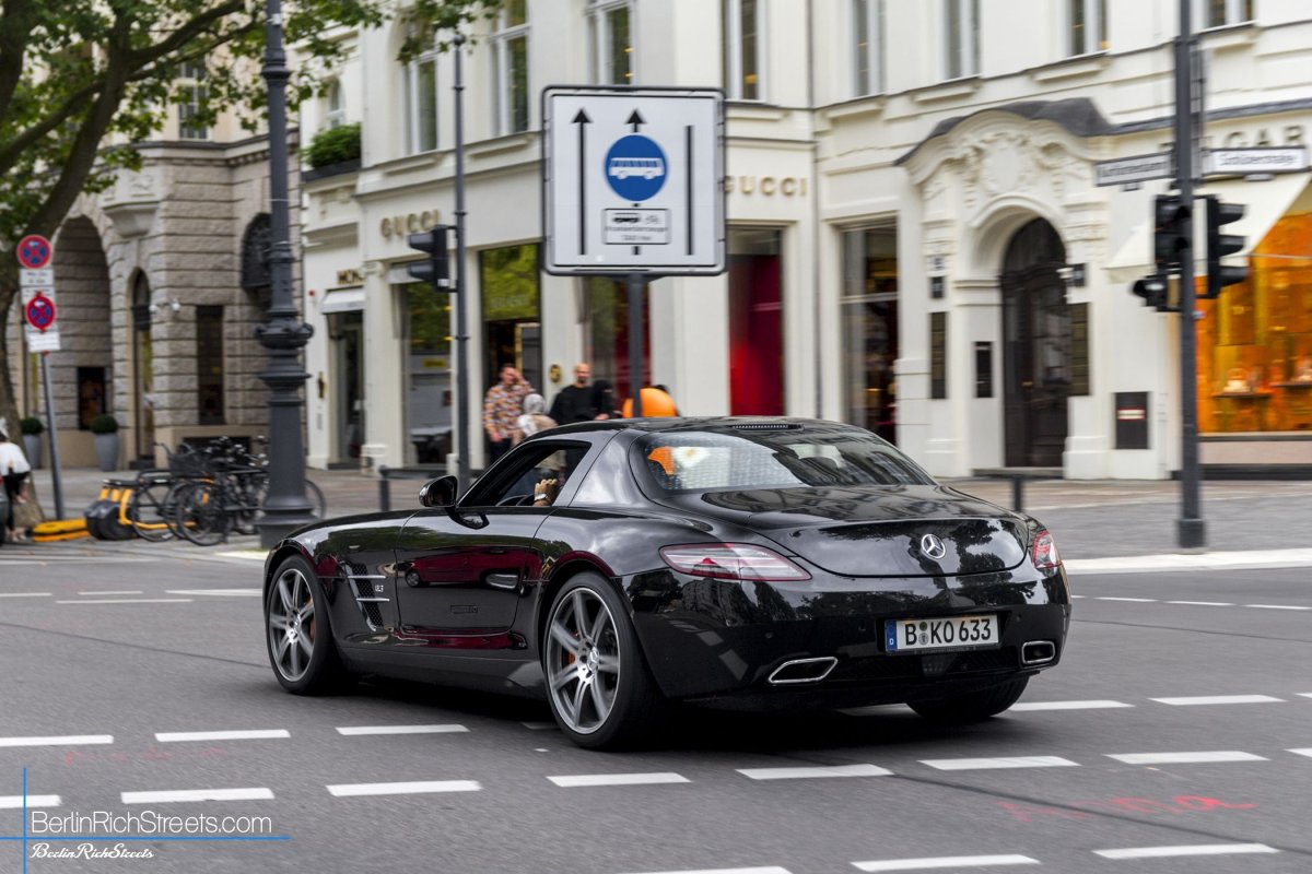 Mercedes-Benz SLS AMG spotted in Berlin — BerlinRichStreets