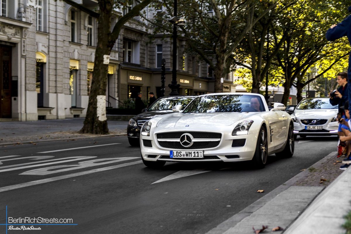 Mercedes-Benz SLS AMG Roadster spotted in Berlin — BerlinRichStreets