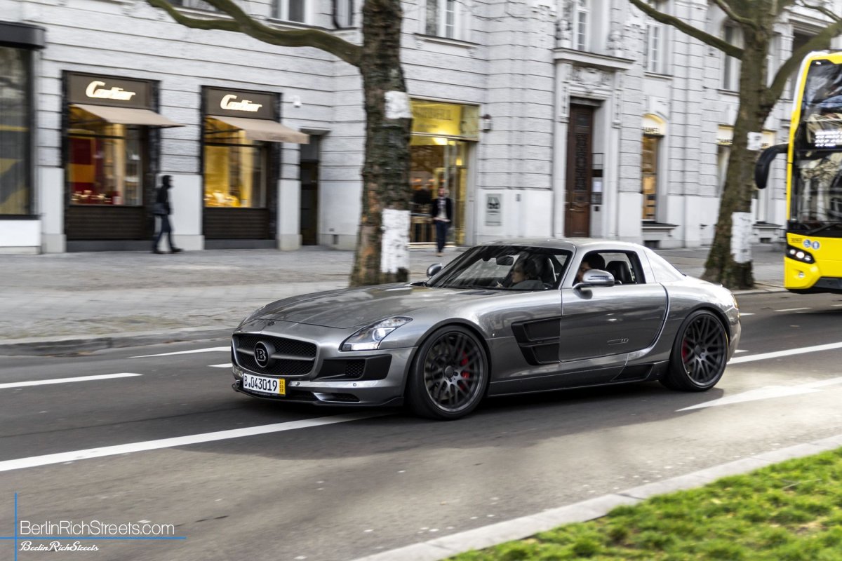 Mercedes-Benz SLS AMG BRABUS 700 Biturbo spotted in Berlin — BerlinRichStreets