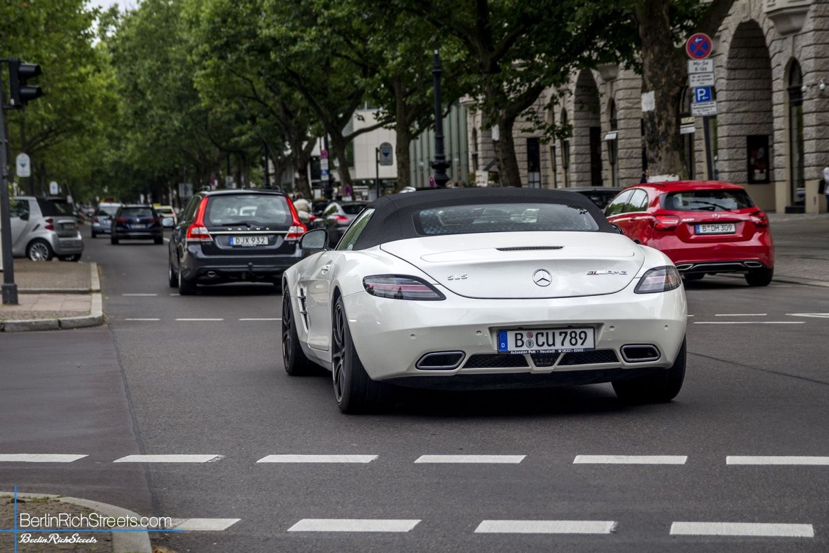 Mercedes-Benz SLS AMG GT Roadster spotted in Berlin — BerlinRichStreets
