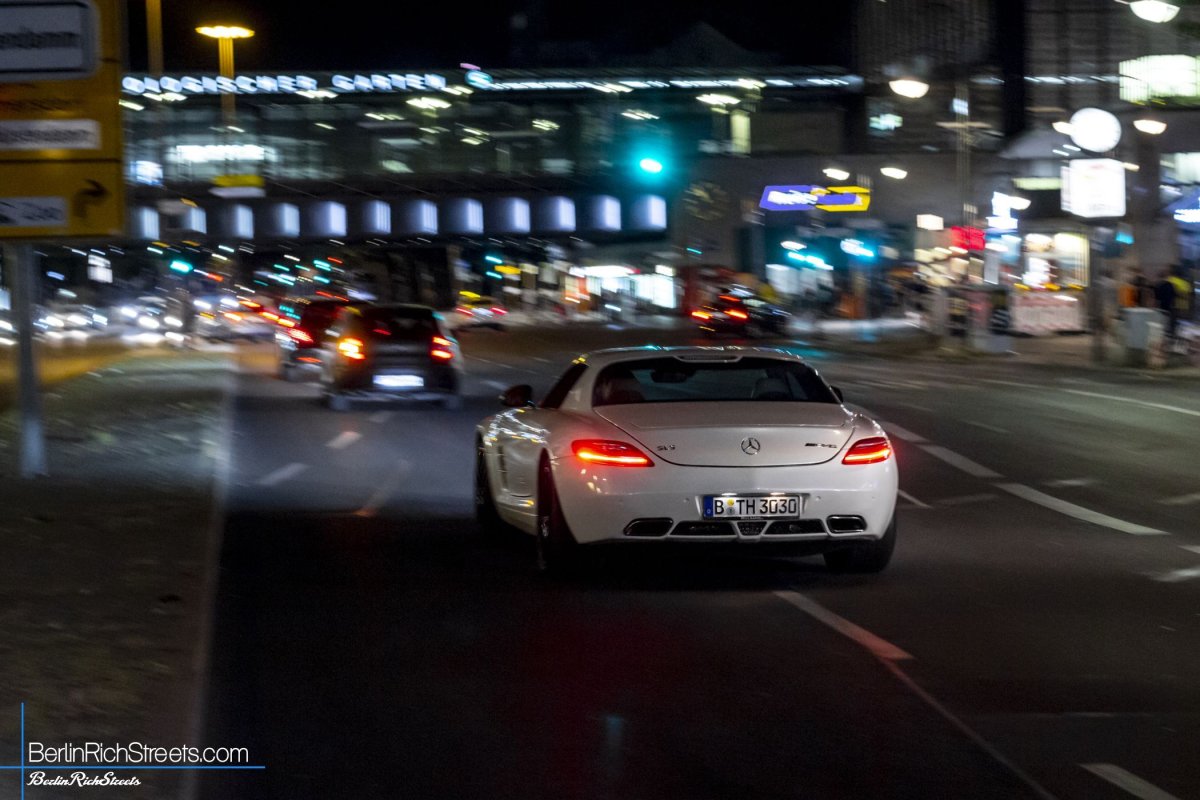 Mercedes-Benz SLS AMG spotted in Berlin — BerlinRichStreets