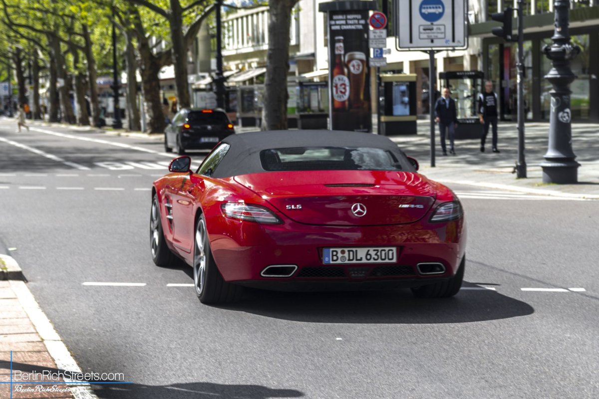 Mercedes-Benz SLS AMG Roadster spotted in Berlin — BerlinRichStreets