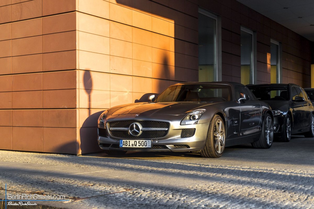 Mercedes-Benz SLS AMG spotted in Berlin — BerlinRichStreets