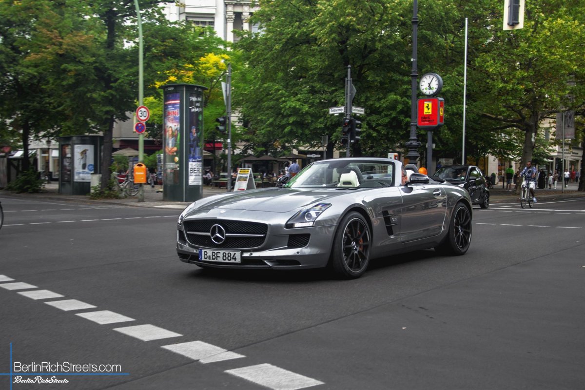 Mercedes-Benz SLS AMG GT Roadster spotted in Berlin — BerlinRichStreets