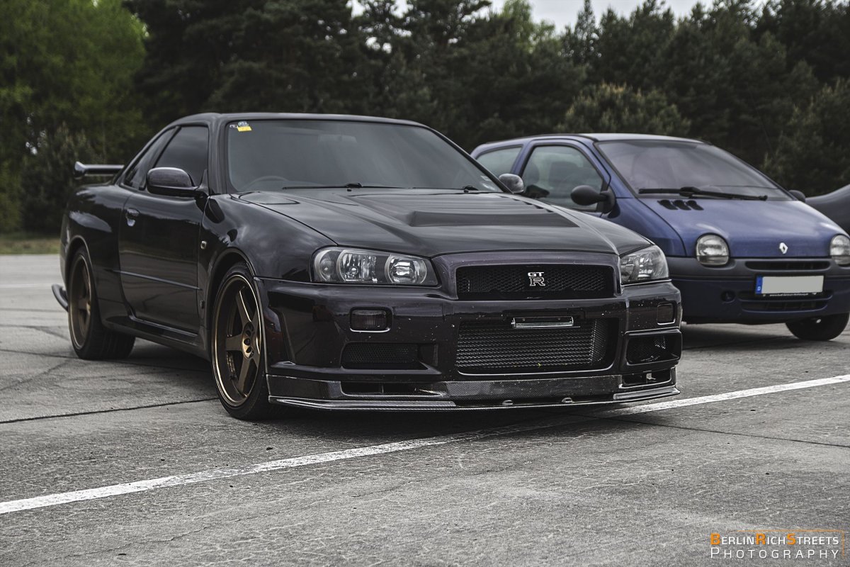 Nissan Skyline GTR R34 spotted in Groß Dölln — BerlinRichStreets