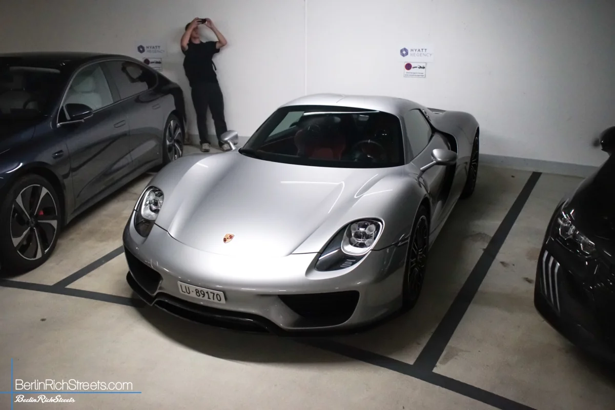 Porsche 918 Spyder — BerlinRichStreets
