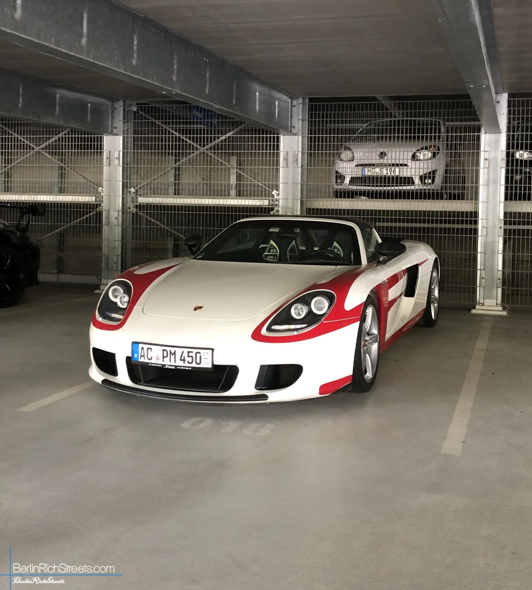 Porsche Carrera GT spotted in Düsseldorf — BerlinRichStreets