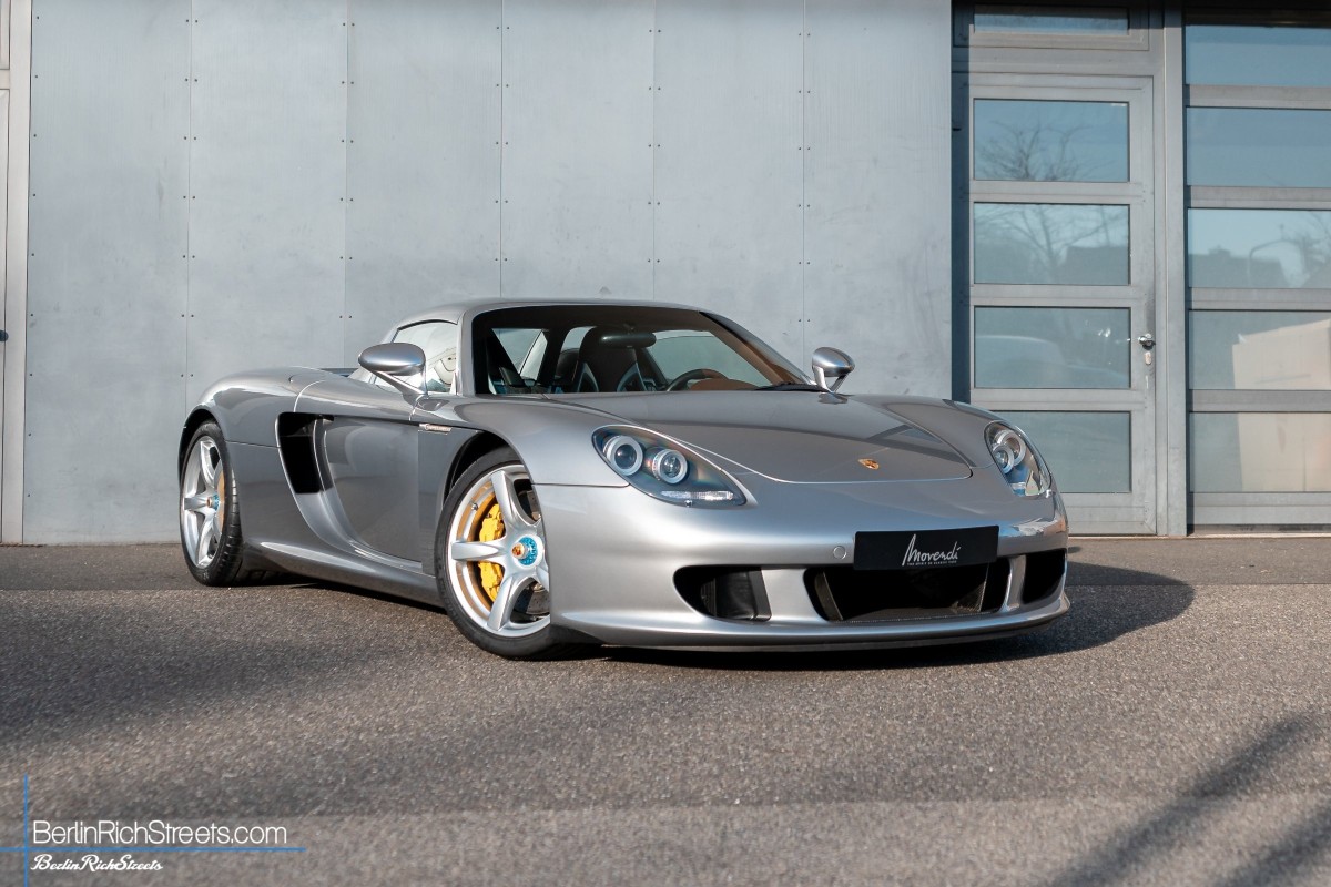 Porsche Carrera GT spotted in Düsseldorf — BerlinRichStreets