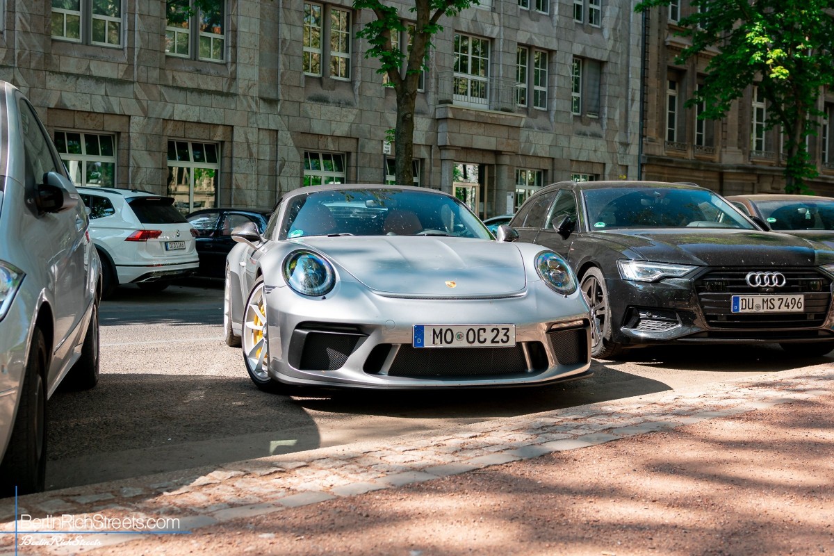 Porsche Speedster (991) Heritage Package spotted in Düsseldorf — BerlinRichStreets