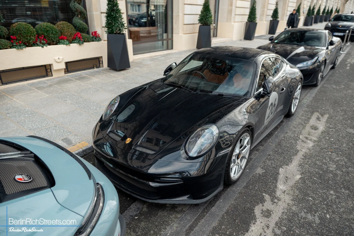 Porsche S/T (992.1) spotted in Paris — BerlinRichStreets