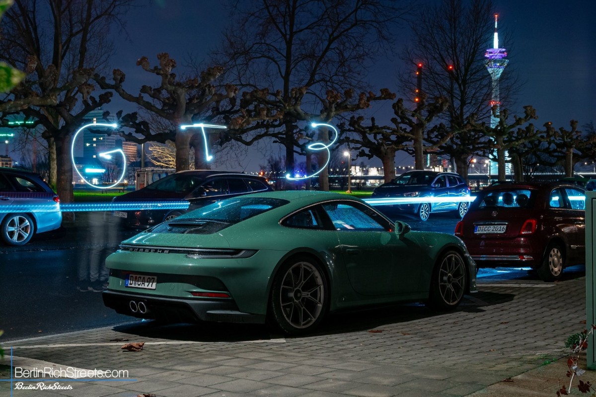 Porsche GT3 Touring (992.1) spotted in Düsseldorf — BerlinRichStreets