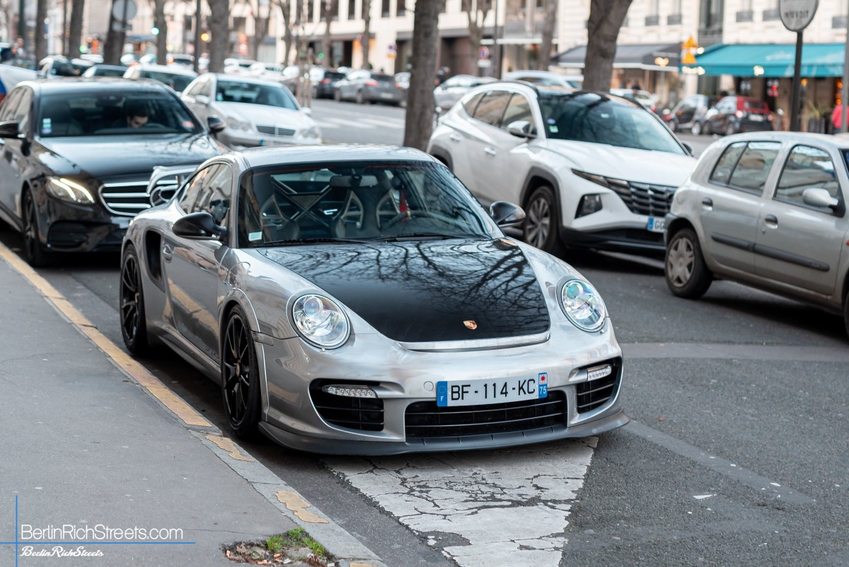 Porsche GT2 RS (997) spotted in Paris — BerlinRichStreets