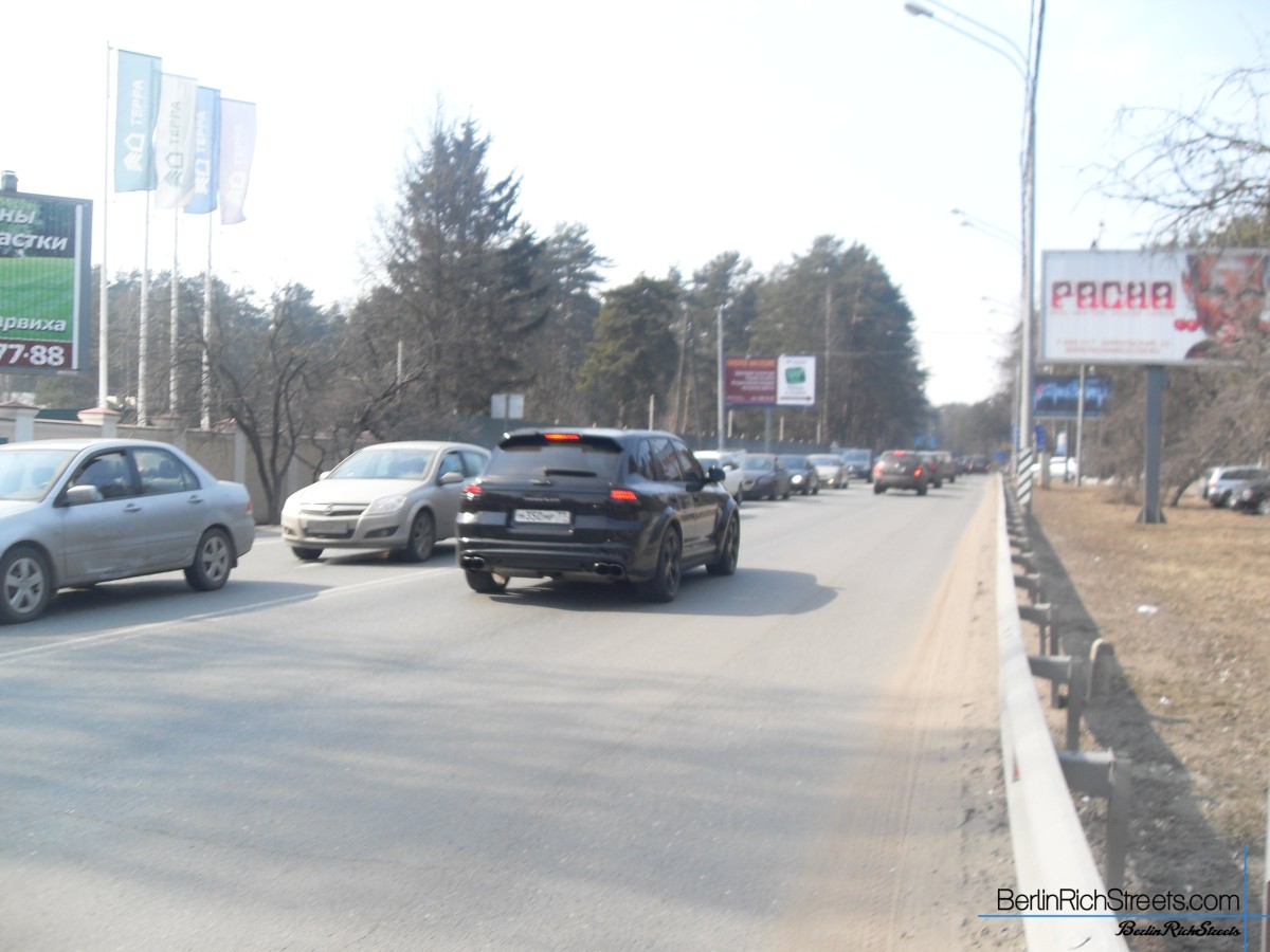 Porsche Cayenne (955) TechArt Magnum spotted in Moscow — BerlinRichStreets