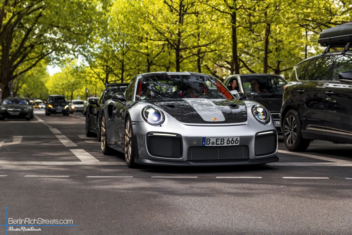 Porsche GT2 RS Weissach Package (991) — BerlinRichStreets